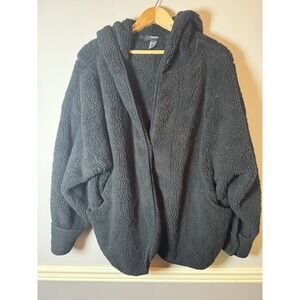 womens forever 21 jacket black plush snap close small oversized comfy